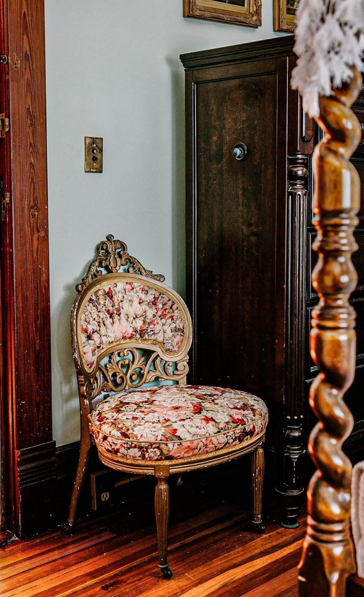 Classic King With Balcony At Curry Mansion كي وست المظهر الخارجي الصورة